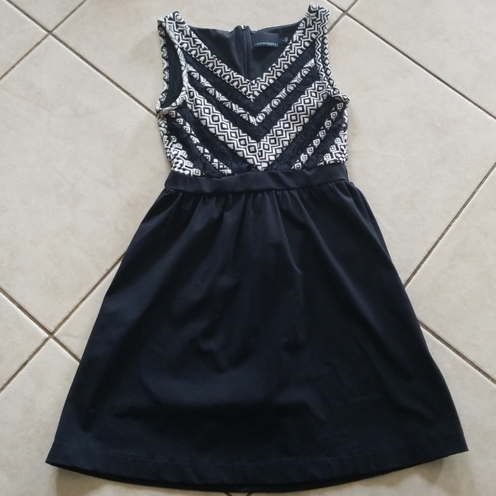 Black Flare dress
